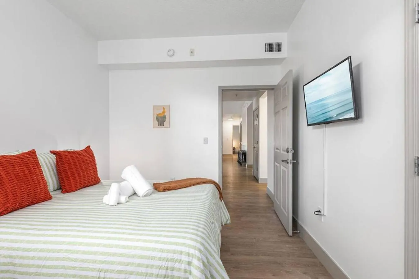 公寓 The Tar Heel - Stylish 4Br With City Views - Free Parking - Gym 夏洛特 美国