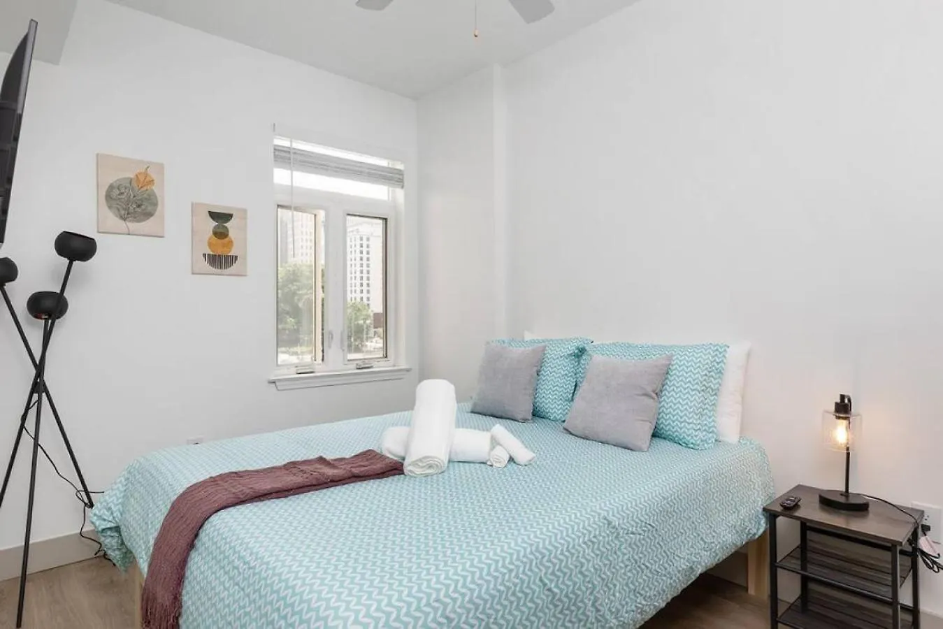 The Tar Heel - Stylish 4Br With City Views - Free Parking - Gym 夏洛特 公寓